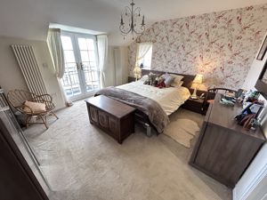 Photo 16- click for photo gallery